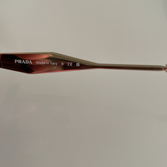 New✨authentic Prada Women's PR03YS 53mm sunglasses - Picture 8 of 15